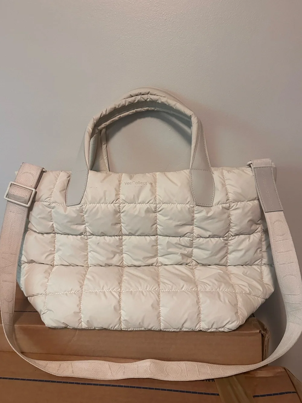 VEE Collective  PORTER TOTE MEDIUM BARELY BEIGE